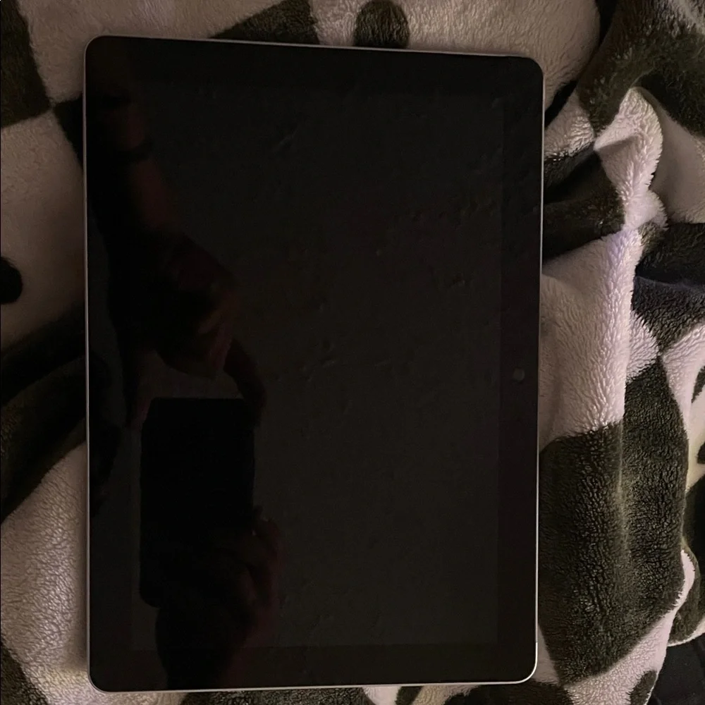 Microsoft Silver Tablet Device